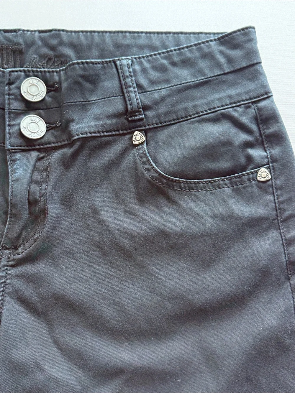 Kut from the Kloth Black Mid Rise Straight Leg Raw Hem Stretch Jeans Size 10